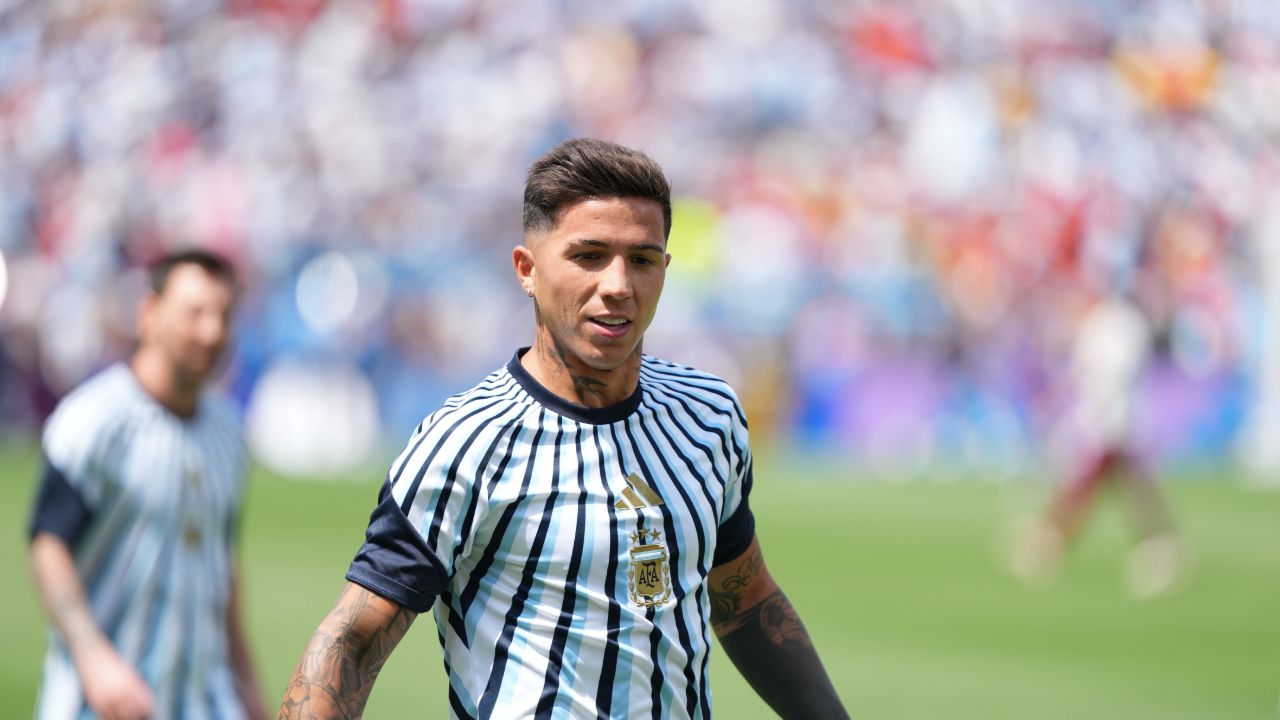 Chelsea identify fresh midfield target as deadline set for Enzo Fernandez departure