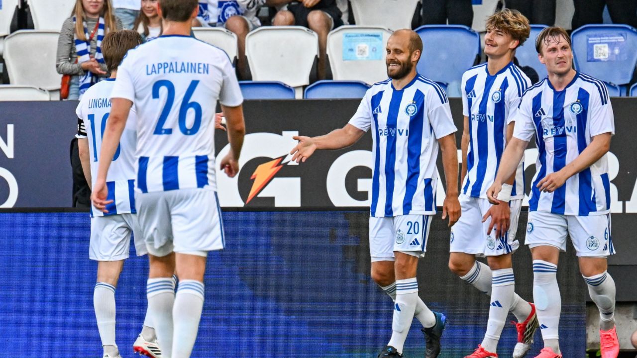 Teemu Pukki, leyenda de Finlandia, se retira a los 36 años