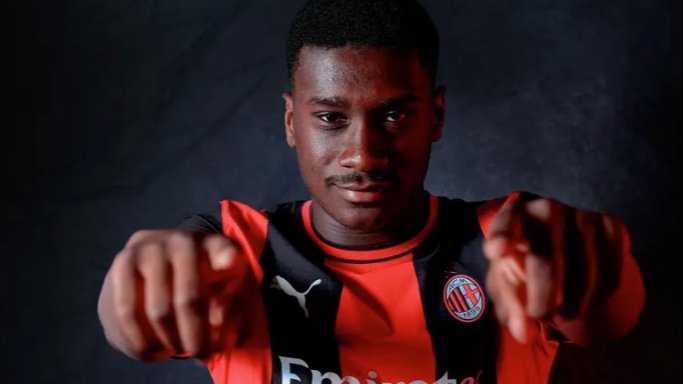 OFFICIEL : Sankhoun Diawara, troisième renfort estival de l'AC Milan