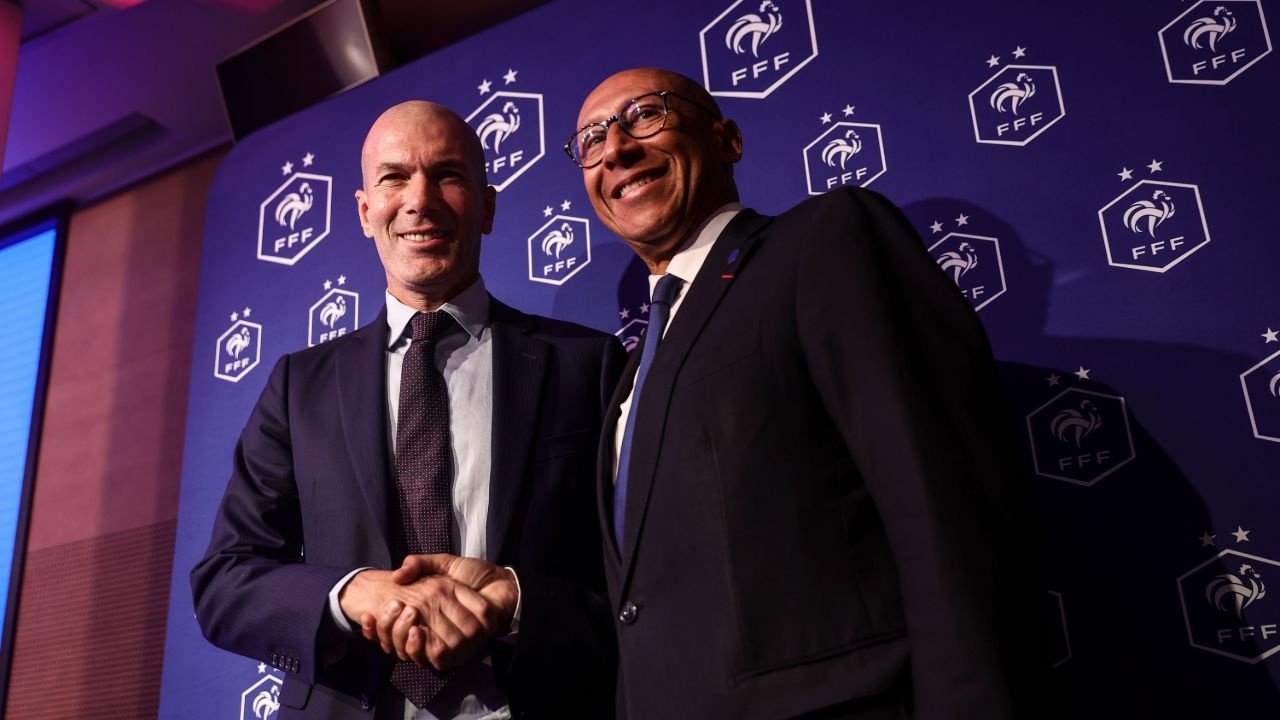 Francia retira su apoyo a Infantino