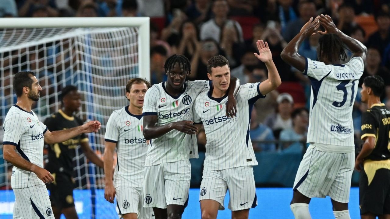 El Inter y los once metros acaban con el debut de Maresca