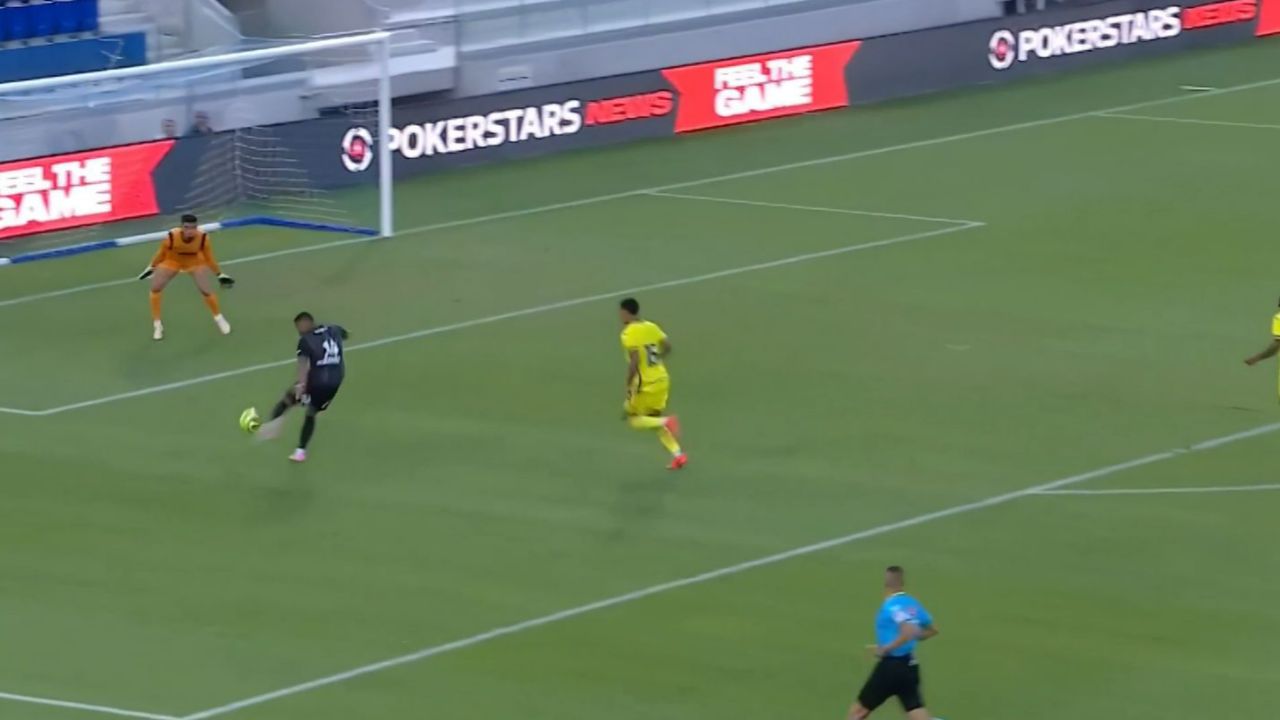 El Lens diluye al Villarreal