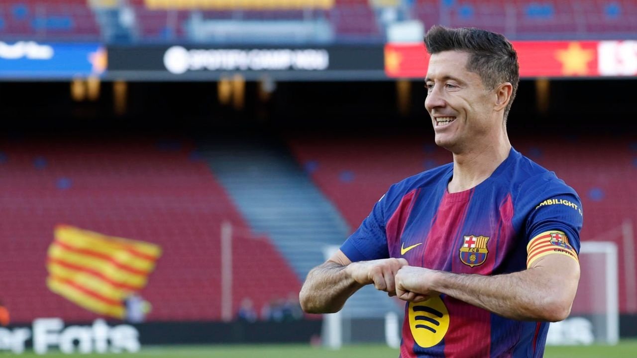 Robert Lewandowski espère voir le FC Barcelone réaliser une nouvelle grande saison et fixe le cap sur le grand objectif du club catalan.
