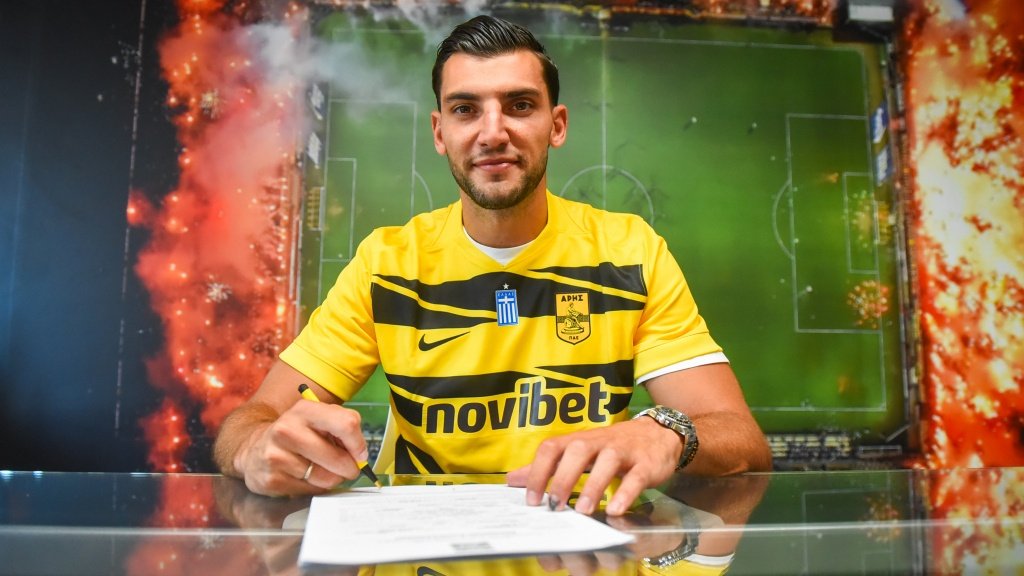 OFICIAL: Rafa Mir se marcha al Aris de Salónica