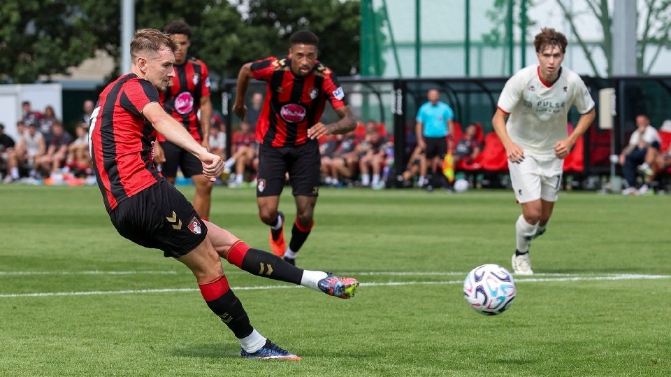 ¡El Bournemouth le mete 10 al Genoa en un amistoso!