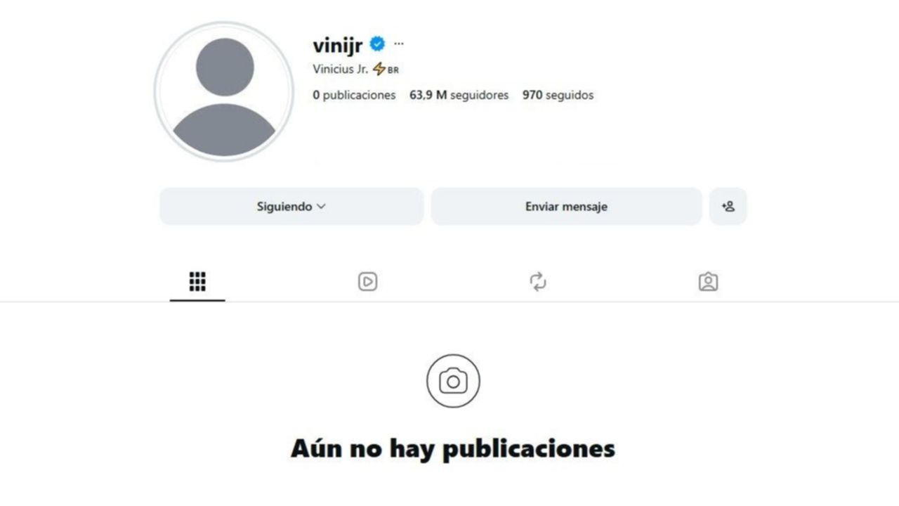 Vinicius desaparece de su Instagram en plenas negociaciones para renovar