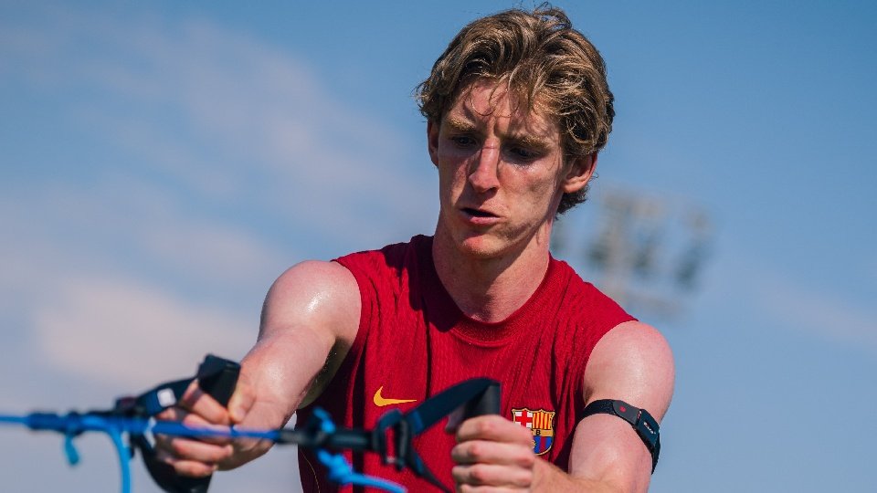 Gordon entrena tras adelantar su vuelta con Joan García y Eric