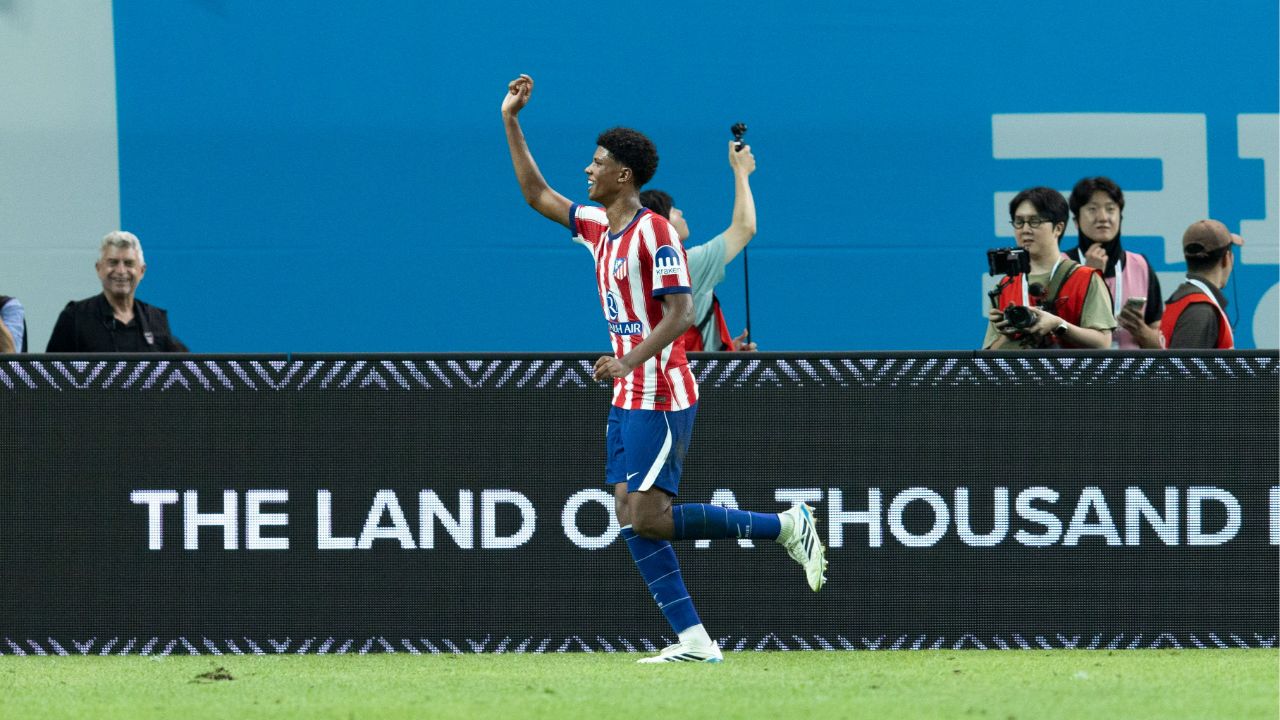 Domínguez, el más joven en jugar con el Atleti en Liga