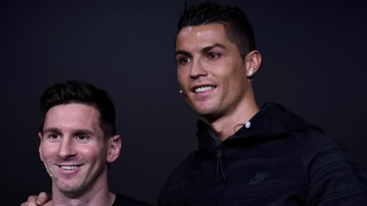 Cristiano Ronaldo sends condolences to Messi following the death of his father