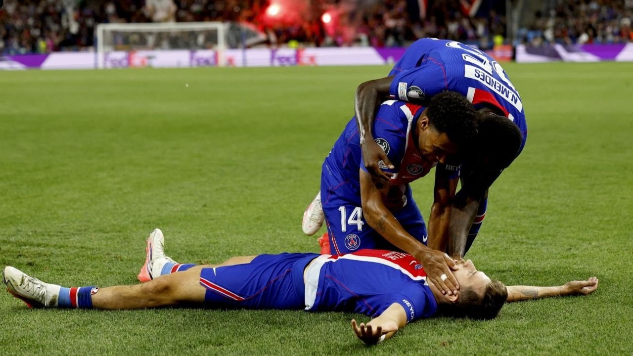 PSG 2-1 Aston Villa: la superobra de Luis Enrique es inacabable