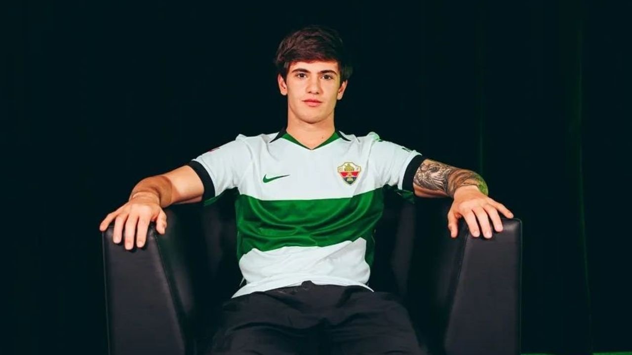 El Elche ficha a Tiziano Perrotta y lo cede a Defensa y Justicia