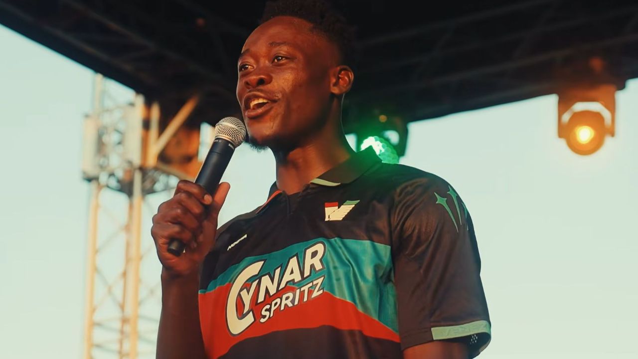 Akor lleva la voz cantante del Venezia