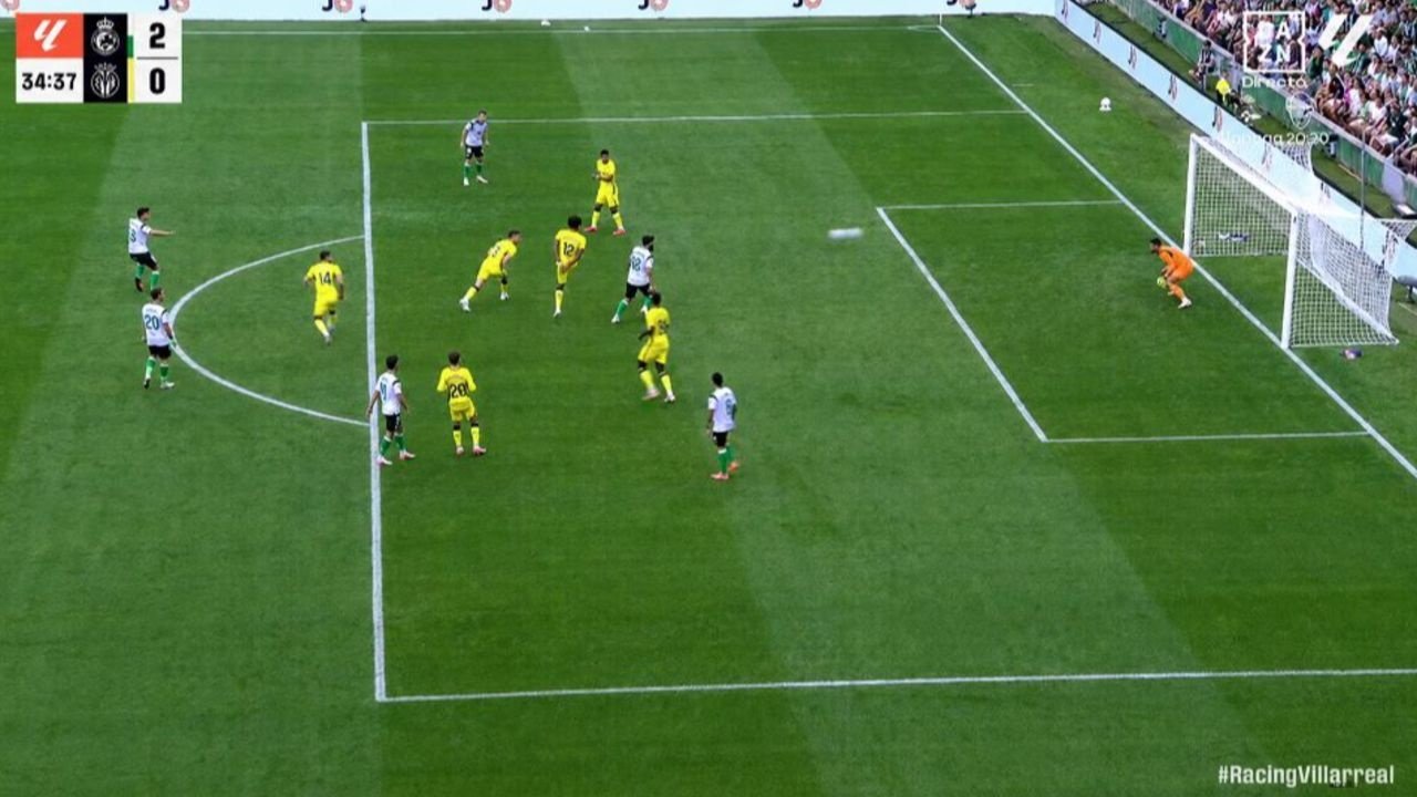 Sergio Martínez sorprendió al Villarreal con la volea de sus sueños