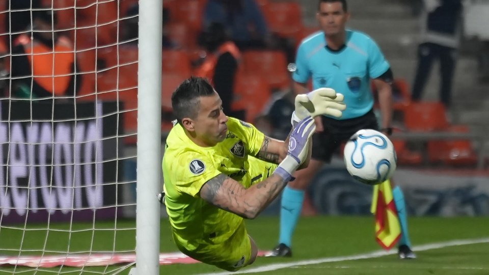 Si Fluminense se clasifica, Fábio hará historia