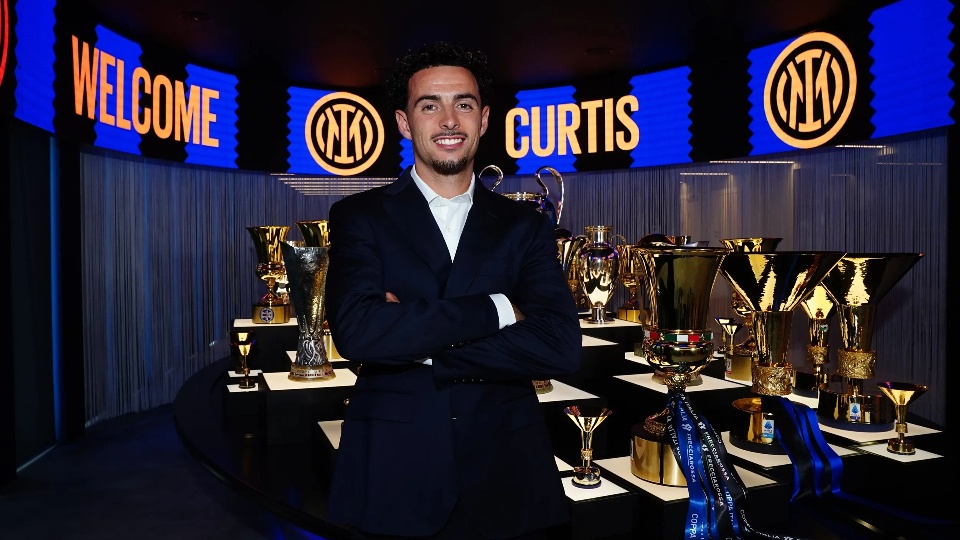 UFFICIALE - L'Inter piazza il colpo Curtis Jones