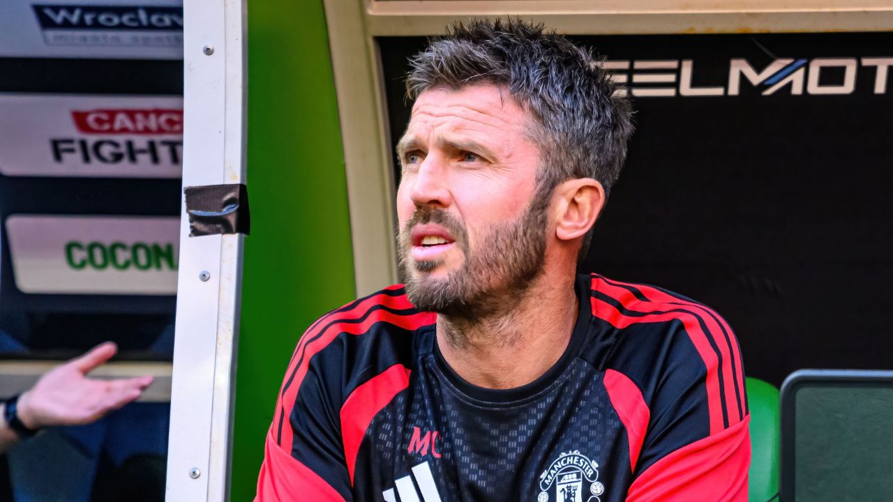 Carrick backs Man Utd to go far in Champions League