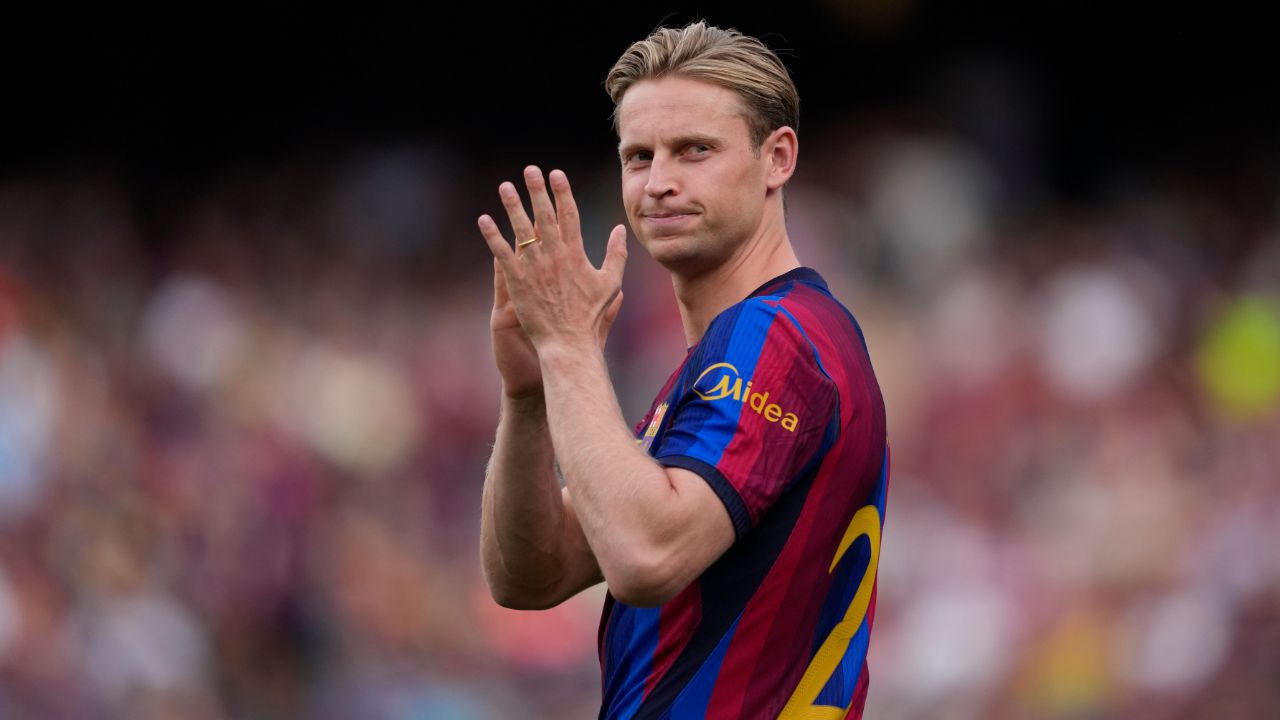 Frenkie sigue en sus trece y el Barça insiste en la operación