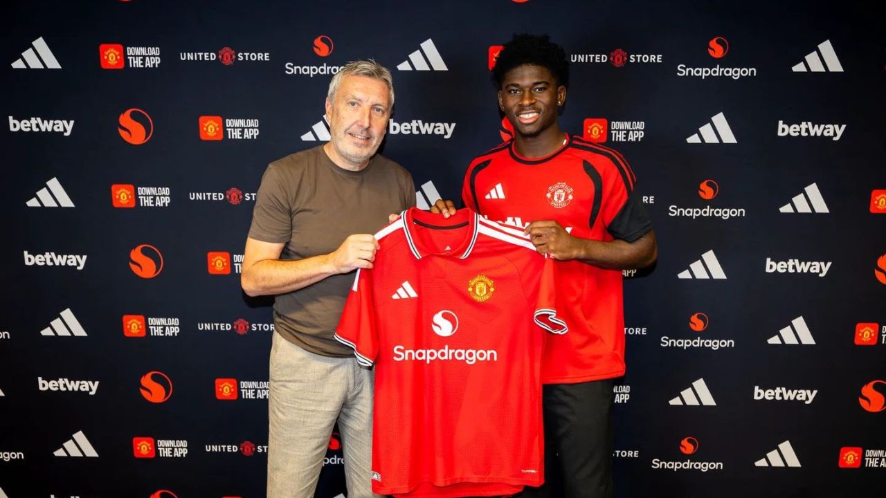 Official: Man Utd splash out mega fee for Carlos Baleba