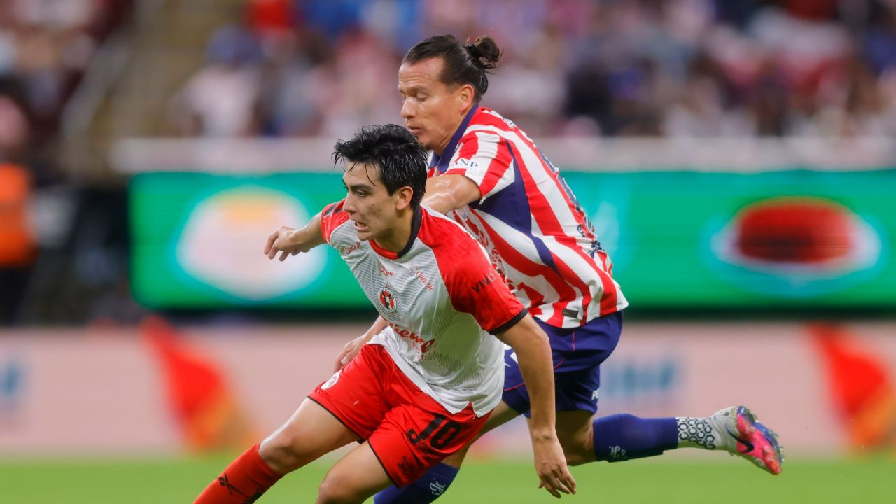 Madrid y Barça siguen muy de cerca a Gilberto Mora
