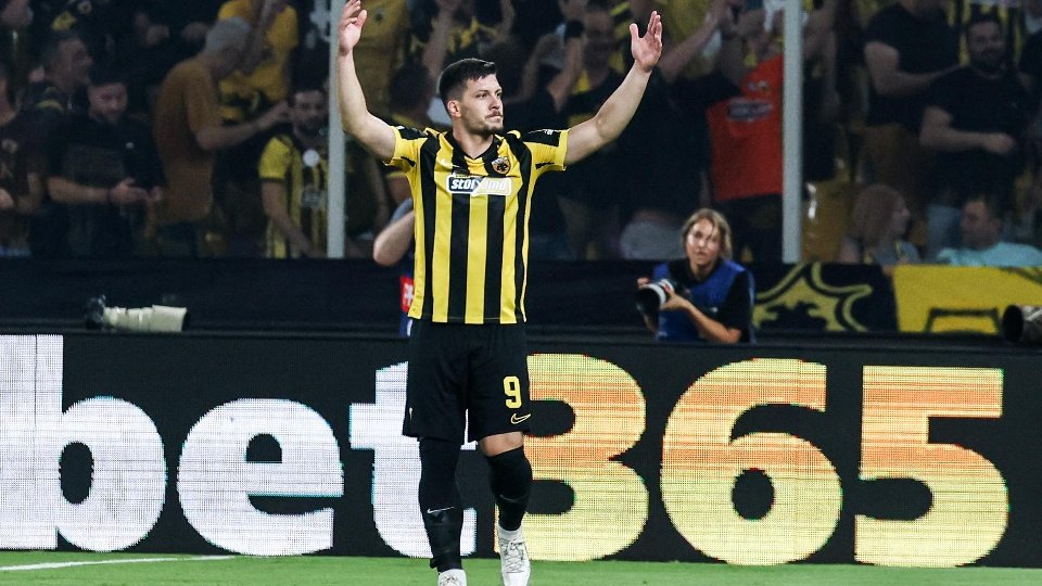 Jovic devuelve al AEK a la Champions
