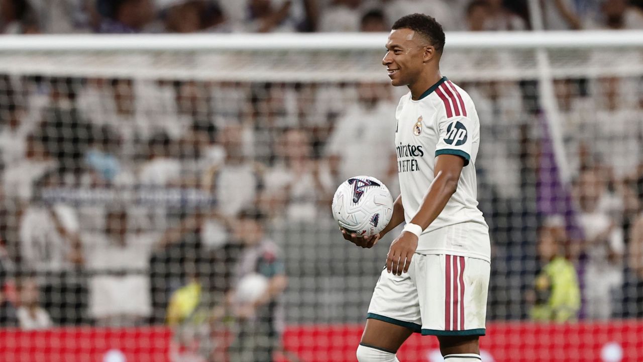 Mbappé si candida al Pallone d'Oro: "Per chi voto? Per me"