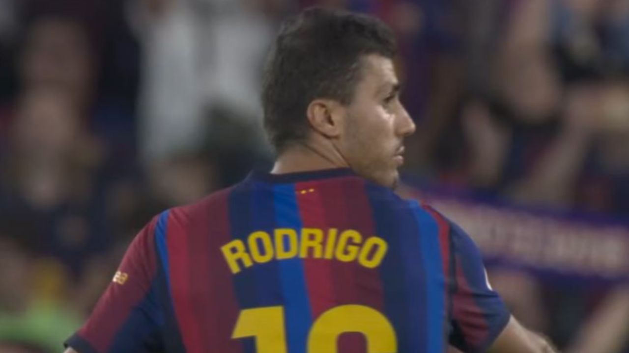 Il Camp Nou ai piedi di Rodri: esordio con ovazione