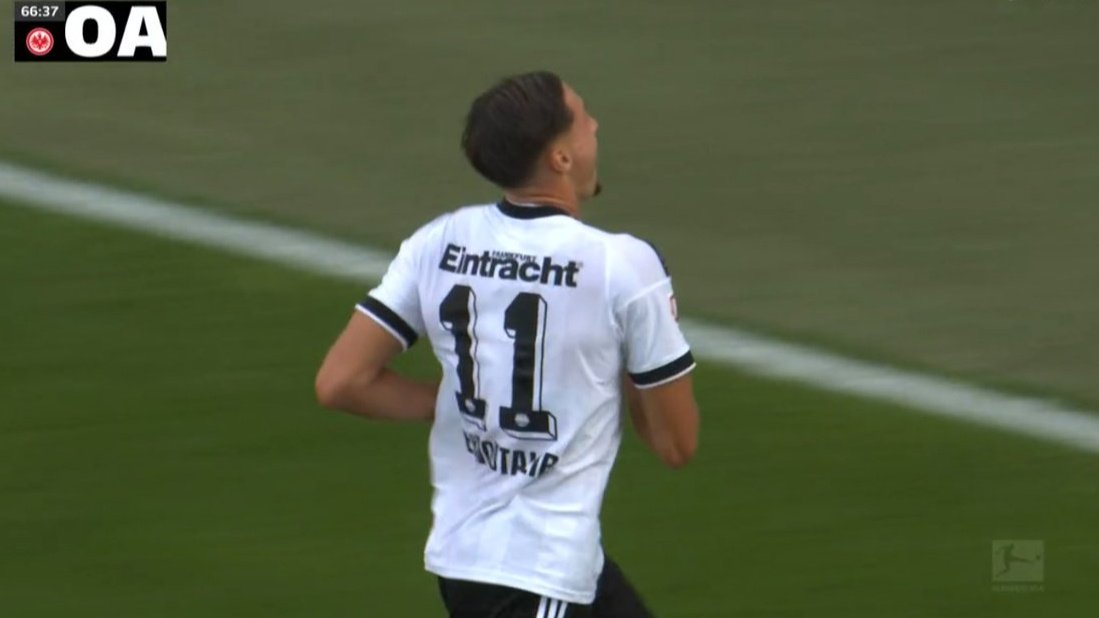 ¿Gran venta a la vista? 'Hat trick' de Younes con el Eintracht