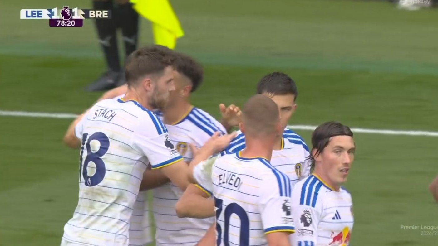 Leeds United 1-1 Brentford: Calvert-Lewin opaca a Schade