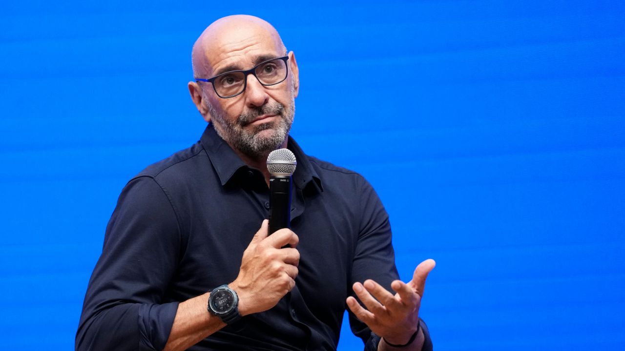 Monchi y el despido de Manolo: "Educación tengo, y mucha"