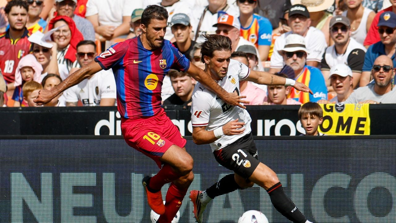 Rodri se disculpa por el "son muy malos" durante el Valencia-Barça