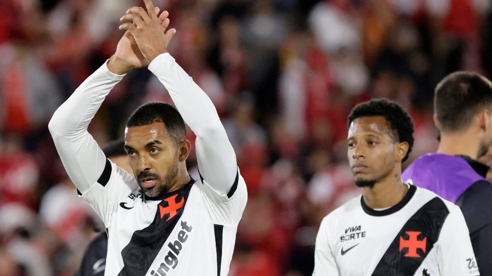 O Vasco empatou em 0 a 0 com o Santa Fé nesta terça-feira, no El Campín, pela ida das quartas de final da Sul-Americana.