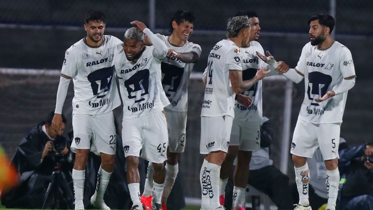 El paraguayo Robert Morales y el ecuatoriano Pedro Vite anotaron este jueves en la victoria de Pumas UNAM 3-1 sobre León, en un partido pendiente de la séptima jornada del Apertura del fútbol mexicano. El otro tanto local lo marcó el brasileño Juninho; José Alvarado anotó por el visitante.