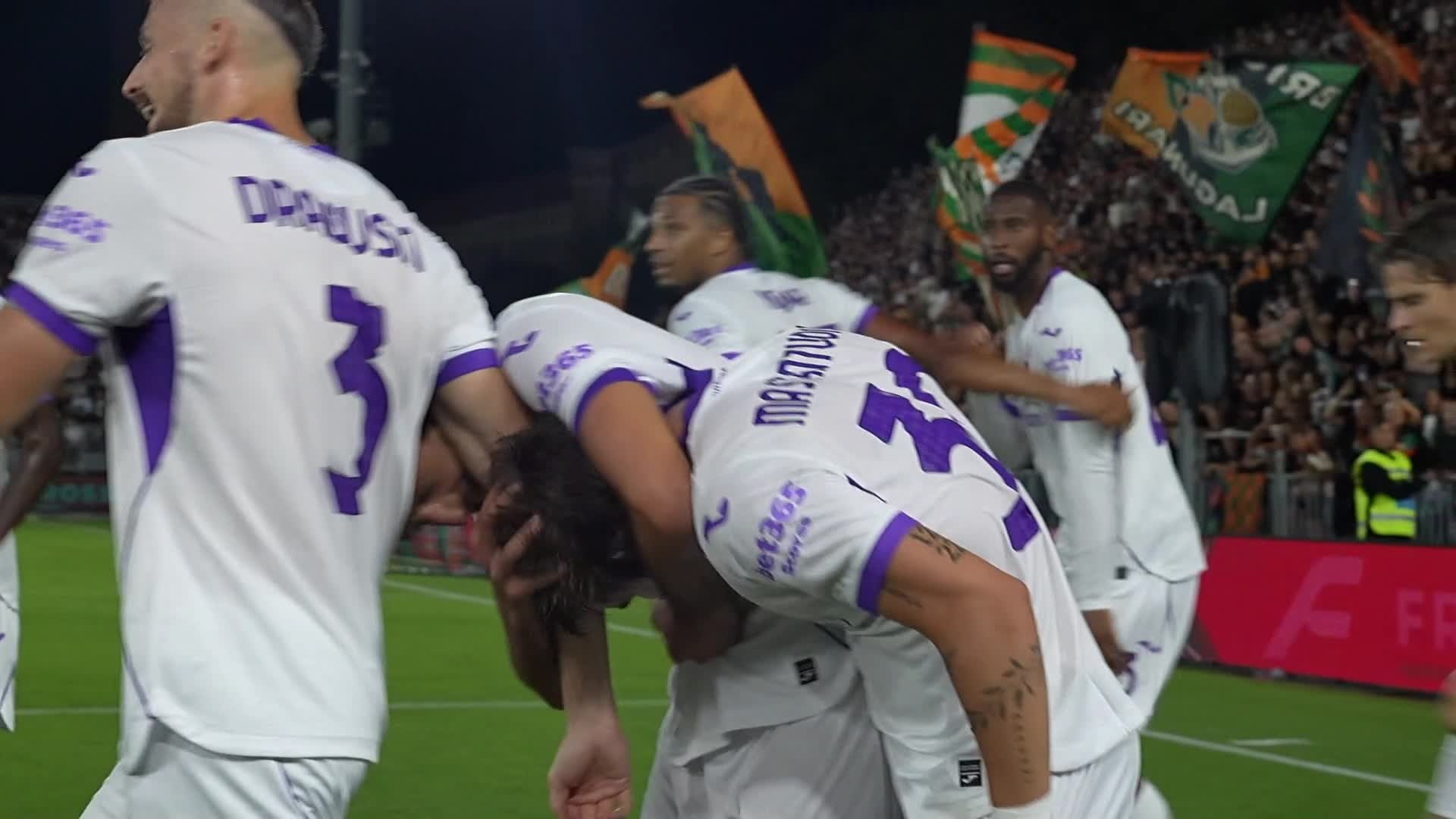 Doblete en 2 minutos, 'hat trick' al final: brillante Mastantuono