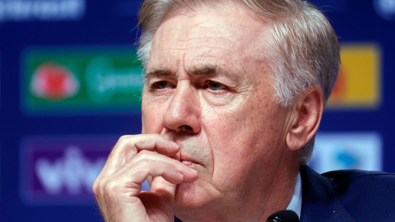 Ancelotti sorprende tutti e lancia un Brasile ultra-offensivo con Estêvão, Raphinha, Endrick e Vinícius Júnior insieme dal primo minuto.
