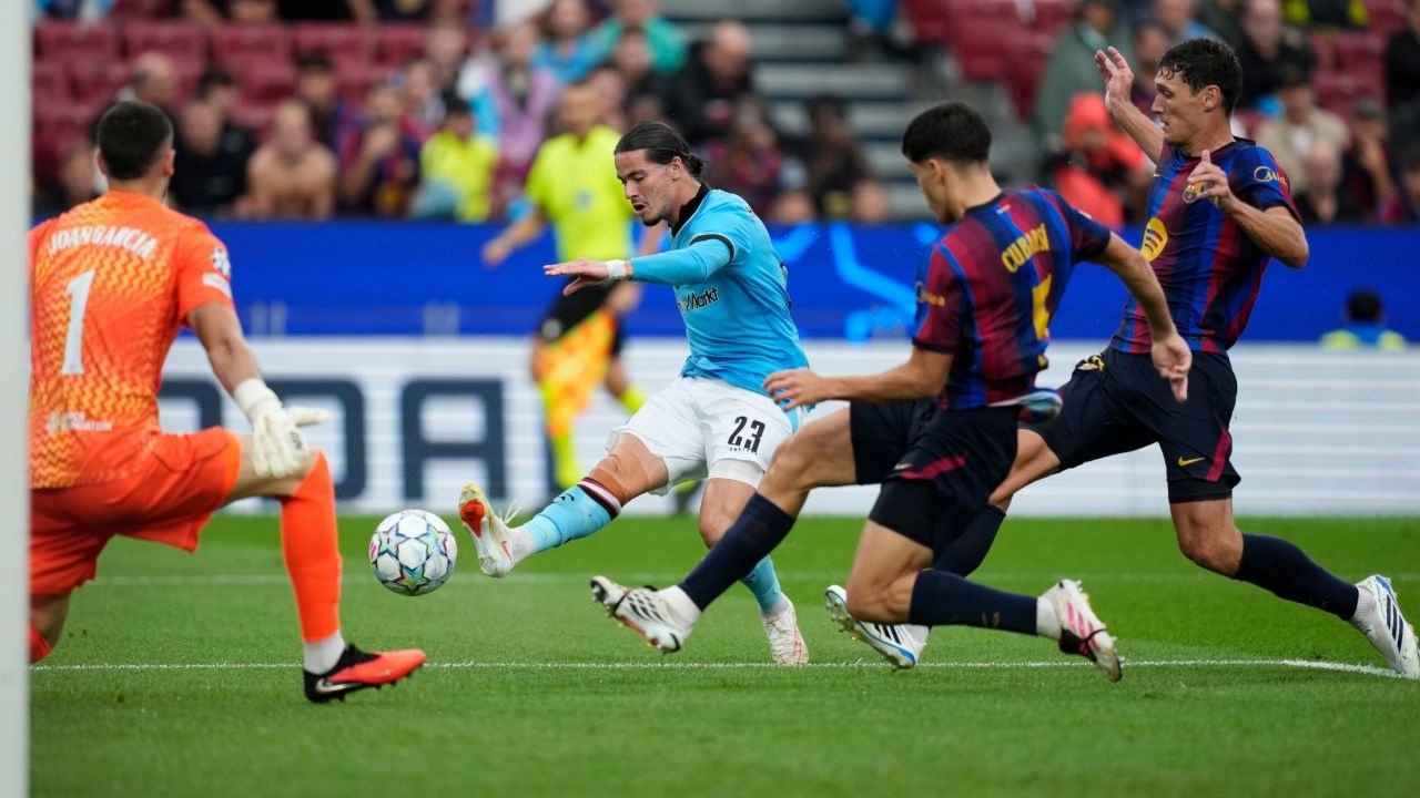 Barcelona confirm Christensen thigh injury after Sevilla win