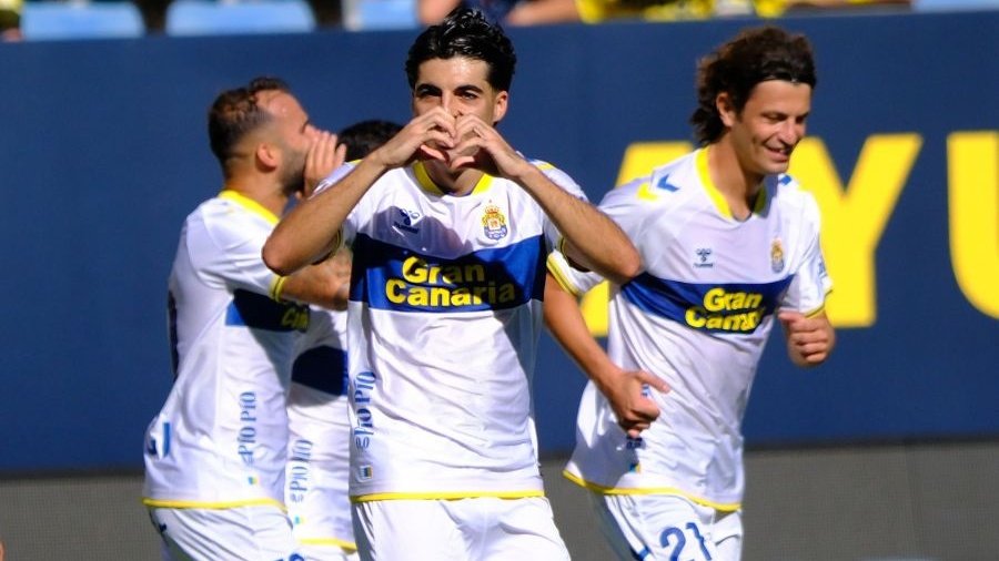 Cadiz 0-1 Las Palmas: Enrique Clemente supplies the yellow guile