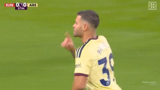 Sunderland 0-2 Arsenal: Raya and Guimaraes put champions top