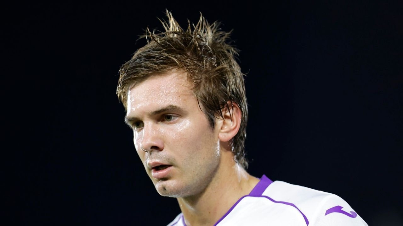 La Fiorentina del argentino Franco Mastantuono ha goleado este martes al Pisa por 3-0, con lo que se clasifica para los octavos de final de la Coppa Italia, en los que se enfrentará al Nápoles.