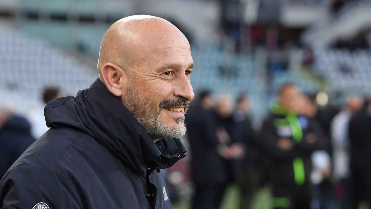 "Vlahovic è l'attaccante più forte che abbia mai allenato"