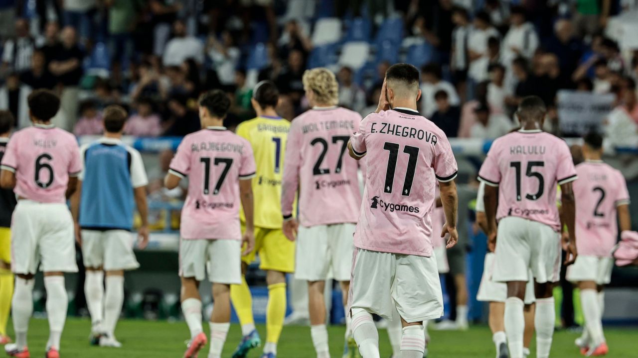 Emergência no gol: Juventus se aproxima de repatriar Neto