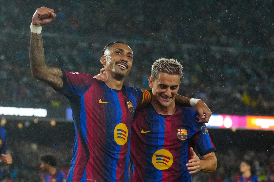 Raphinha se ofrece a renovar: "Ojalá terminar mi carrera en el Barça"