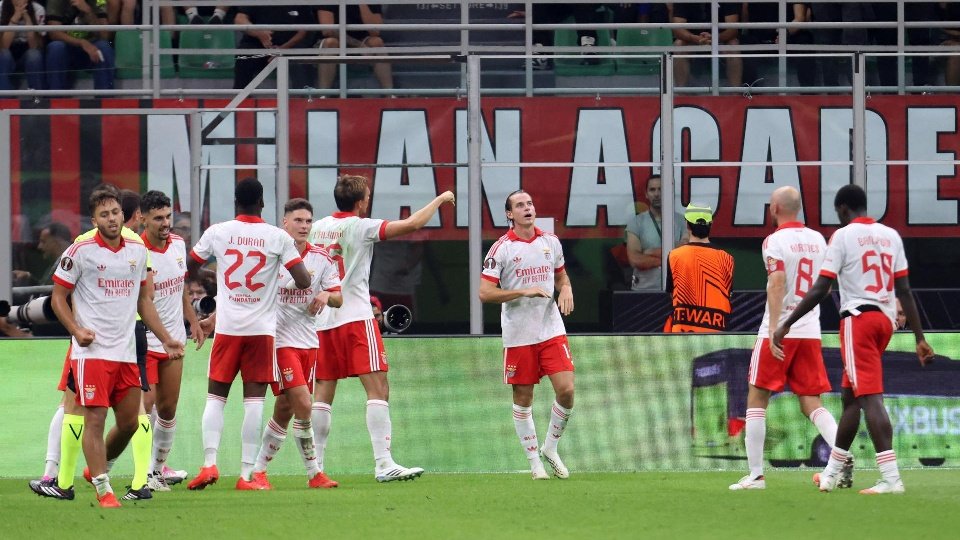 El Benfica hace historia e Imanol debuta con victoria