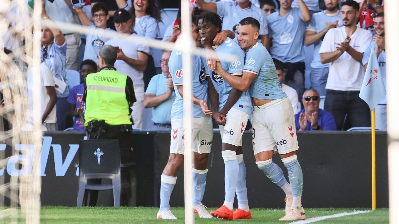 El Celta goleó al Real Racing por 5-0 en la jornada 7 de Primera División. El equipo de Claudio Giráldez se desahogó con la primera victoria de la temporada. Hugo González -de penalti-, Ilaix Moriba, Miguel Román y Pablo Durán -por doble partida- movieron los hilos de la marioneta cántabra.