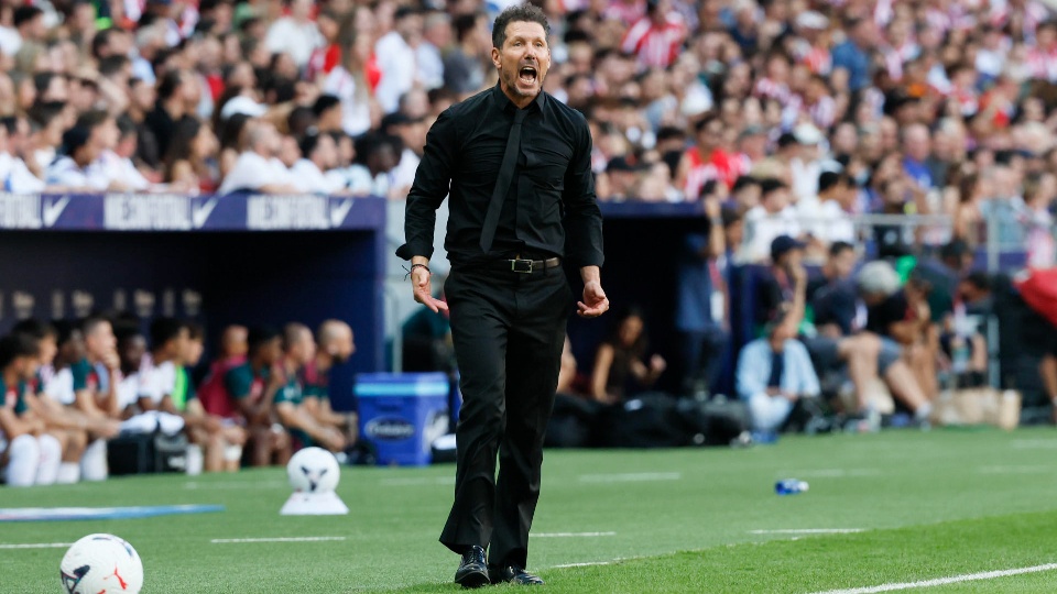 "Por más que te llames Mourinho, Flick o Simeone, no hay que perder el respeto"
