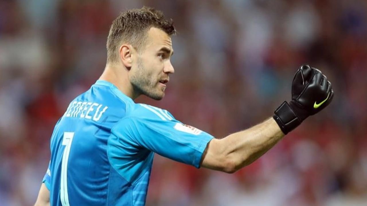 El CSKA de Moscú ve cada vez más cerca el regreso de Igor Akinfeev. A sus 40 años, la leyenda del cuadro moscovita está muy cerca de volver tras una recuperación de más de cinco meses.