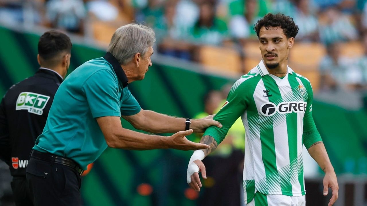 El Betis y el Ceuta aplazan su amistoso solidario