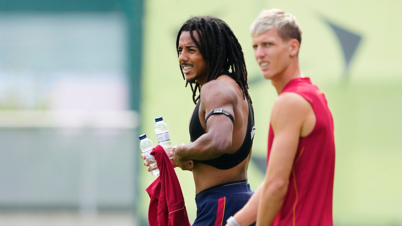 El Barça espera a un Koundé al límite