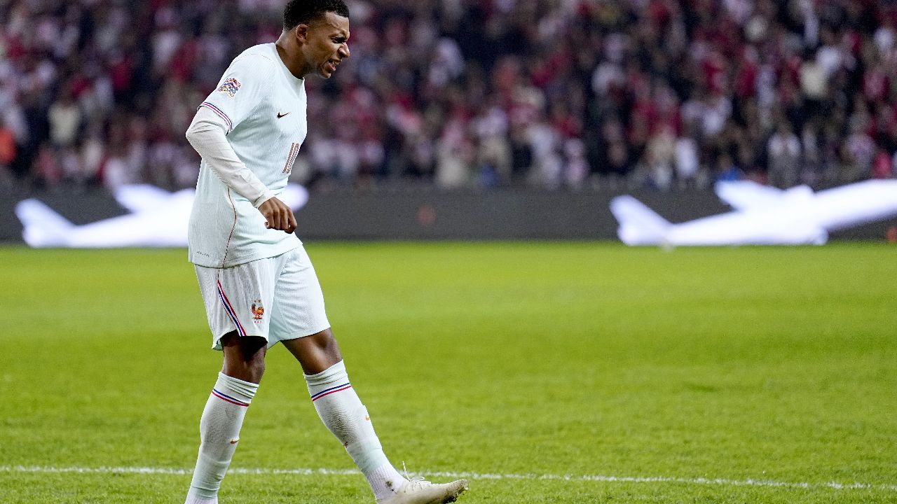 La lesión de Mbappé, menos grave de lo esperado