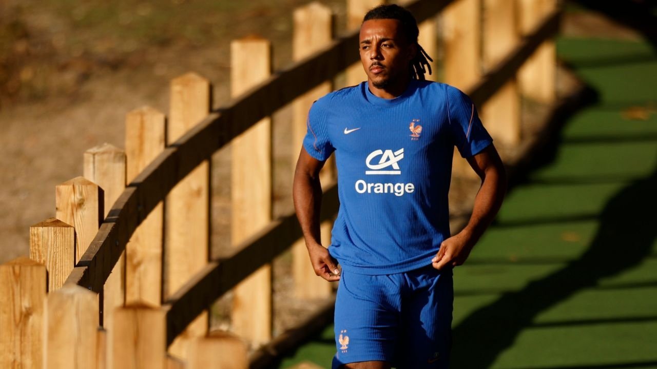 What Chelsea must consider before moving for Kounde