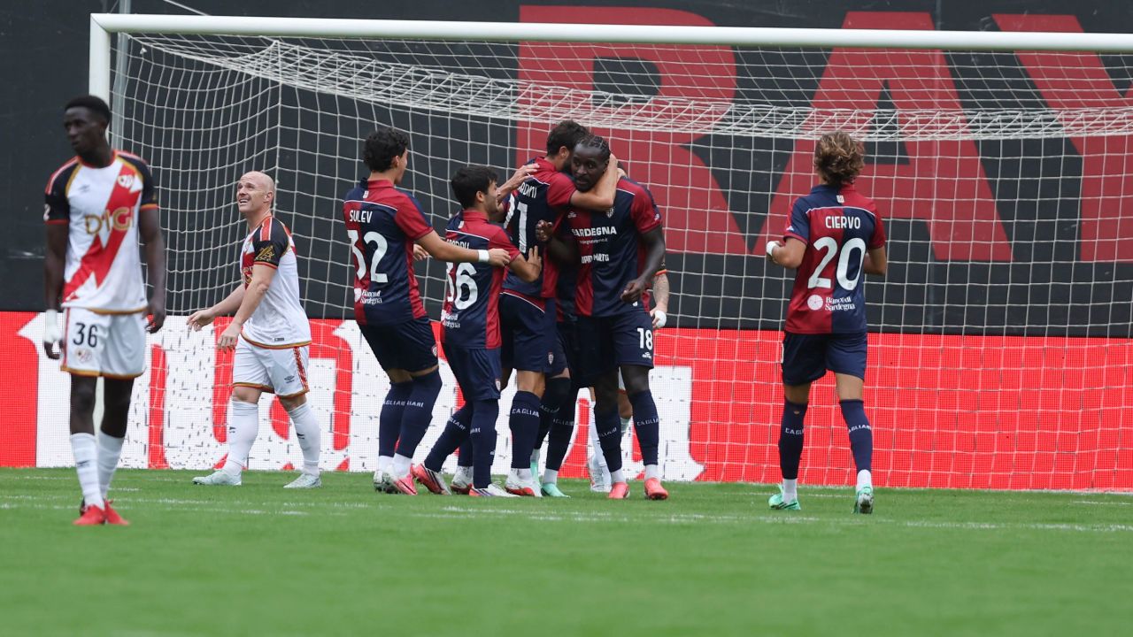 Rayo 1 (4)-(5) Cagliari: una triste vuelta a Vallecas
